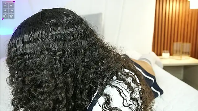 EloiseSweetxx's cam snapshot