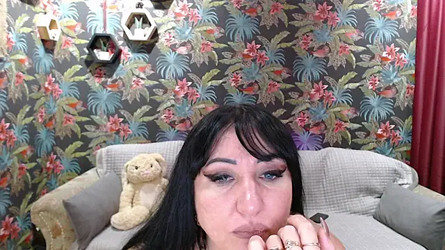 SusanLaNice's cam snapshot