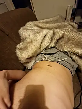 DerechteJunge live sex cam