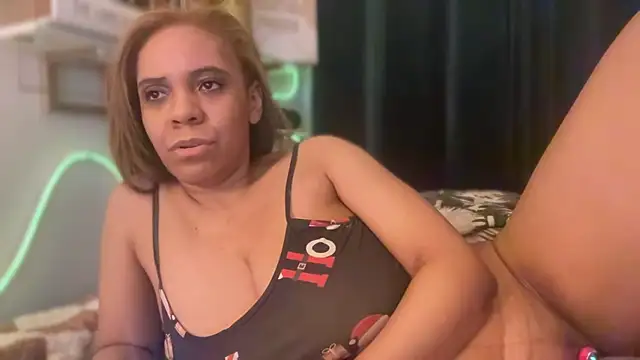 Sanaawest live sex cam