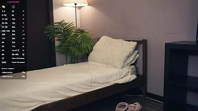 HongTomczak's cam snapshot