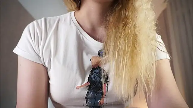 AlessandraPatel's cam snapshot