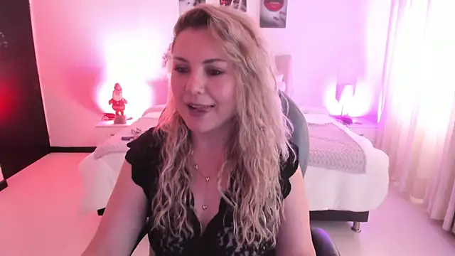 Violeta_Hotter's cam snapshot