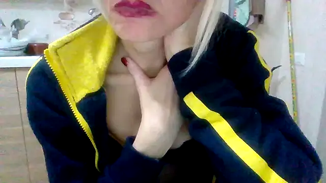 Kelly80's cam snapshot