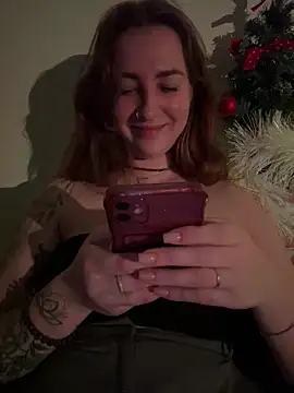 MayaMystic's cam snapshot