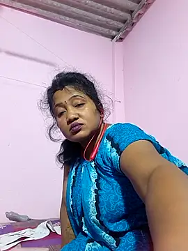 Cute-Swewty's cam snapshot