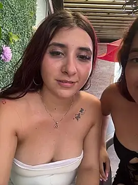 Nahomy_Harperr's cam snapshot