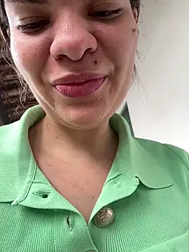 Zyrella's cam snapshot