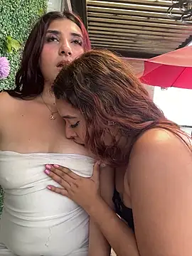 Nahomy_Harperr live sex cam