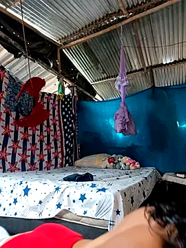 Lily-o's cam snapshot