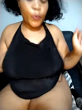 BeverlyQueen14 live sex cam