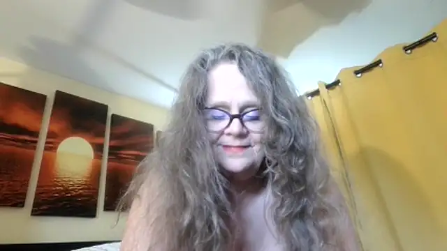 DestineeLoverGirl live sex cam