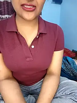 RomanticCouple432's cam snapshot