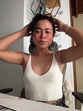 GabriSaenz live sex cam