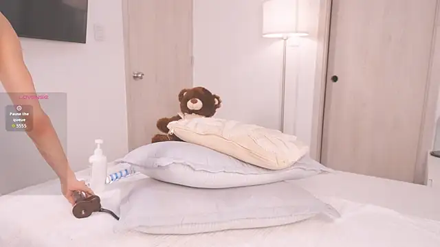 moon_angels's cam snapshot