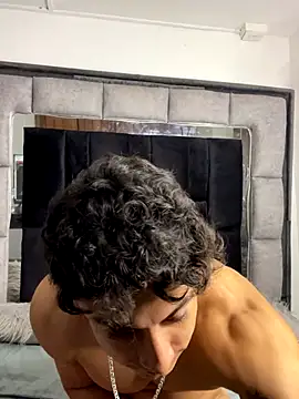 MR_MUSCLE's cam snapshot