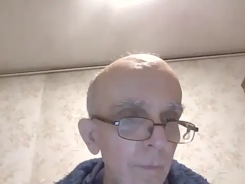 mariusica1@xh's cam snapshot