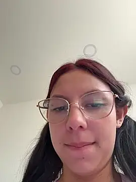 Bonniepark live sex cam