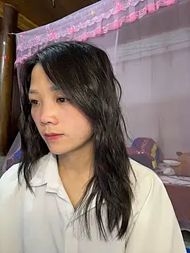 Thaocutee's cam snapshot