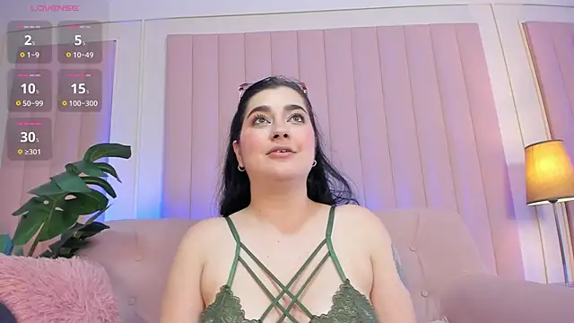 ZiaCooper_'s cam snapshot