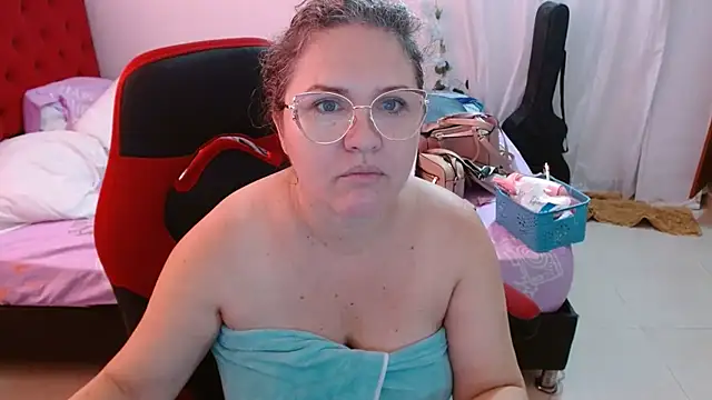 helenca43 live sex cam