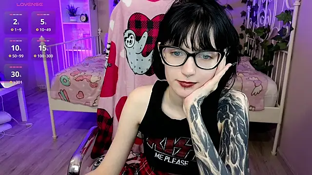 HazelTompson live sex cam