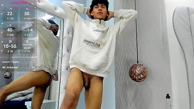 Valentino_Lux's cam snapshot