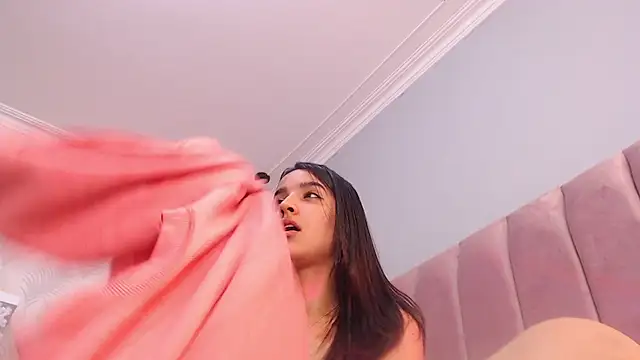 LeenaBrown's cam snapshot