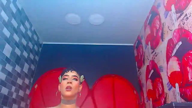 julessxcharlotte live sex cam