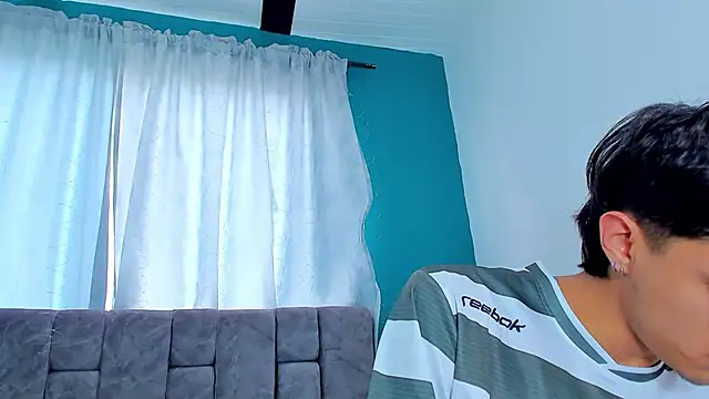 Anthony_carter's cam snapshot