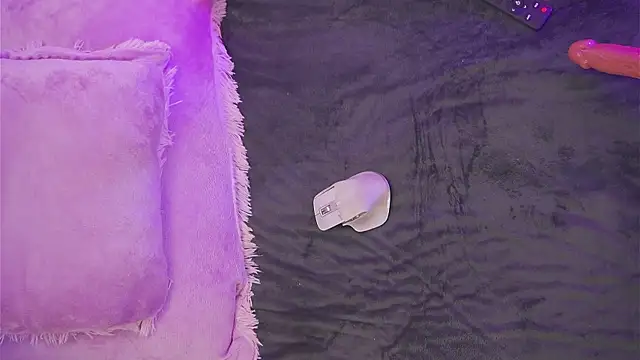 tu_julieta_gh's cam snapshot