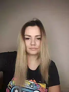 KrissSexi's cam snapshot