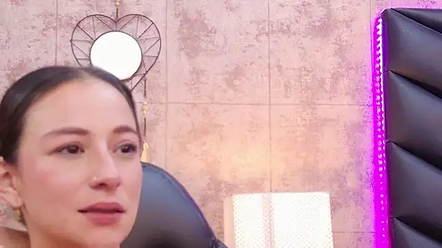 HeatherHazell's cam snapshot