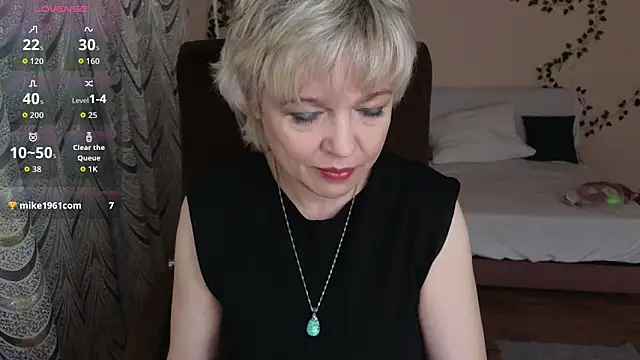 Rosette_Pricky's cam snapshot