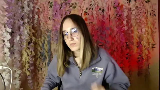 Moon__Lily's cam snapshot