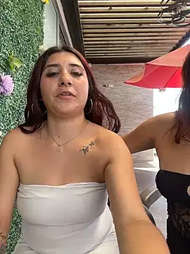 Nahomy_Harperr's cam snapshot