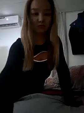 SherrylShaw's cam snapshot