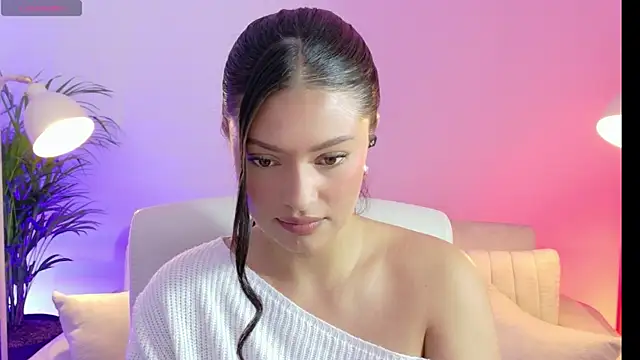 victoria___moon's cam snapshot