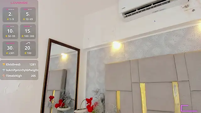 Camilaa_Sanchez_'s cam snapshot