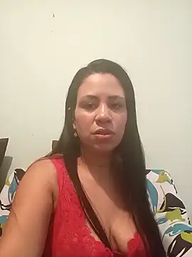 LeilaTaylor's cam snapshot