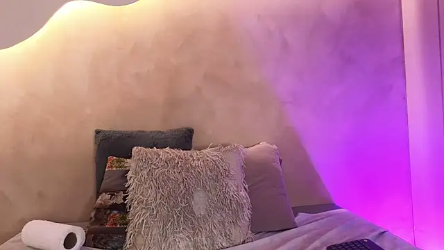 AlisonMartinezz's cam snapshot