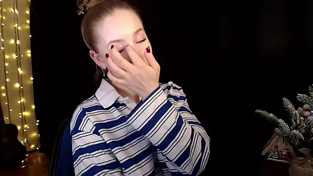 SindiWatsoon's cam snapshot