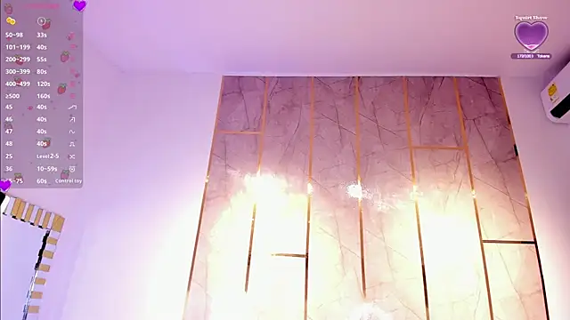 TylerBloom live sex cam