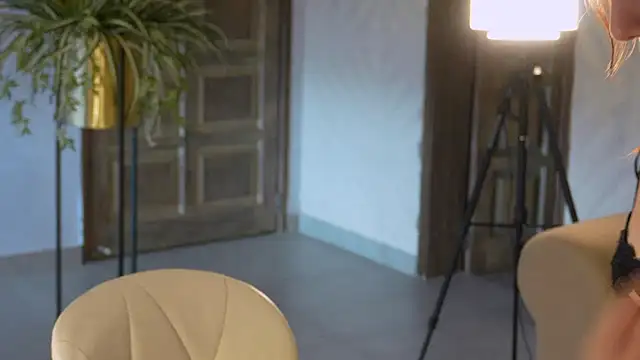 NaomiSainz live sex cam