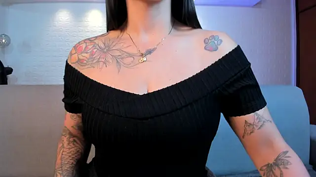 violet_scott's cam snapshot