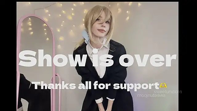 sweetuniporn live sex cam