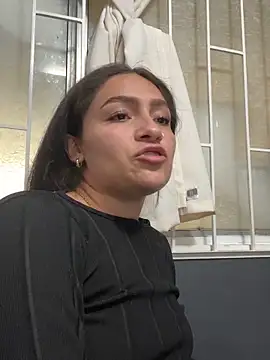 Alyha_Cortes's cam snapshot