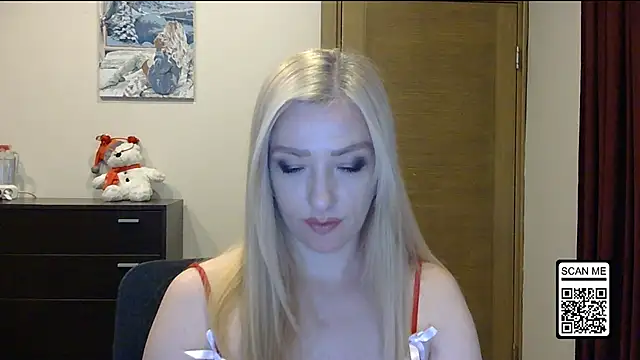 Wild_Silk_Desire's cam snapshot