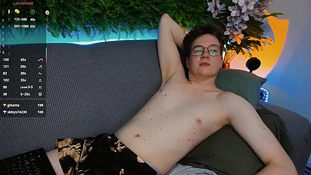 Teddy_Parker live sex cam