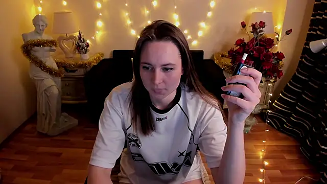 HolyBabyDoll's cam snapshot